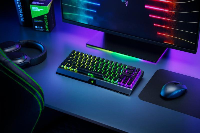 Tastatura gaming mecanica Razer BlackWidow V3 Mini, wireless HyperSpeed, format 65%, iluminare Chroma RGB, switch Razer Yellow, Negru