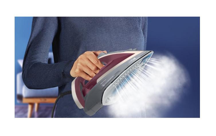 Fier de calcat Tefal Ultragliss Plus FV6840E0, 2800W, colector anticalcar, oprire automata, Gri/Visiniu